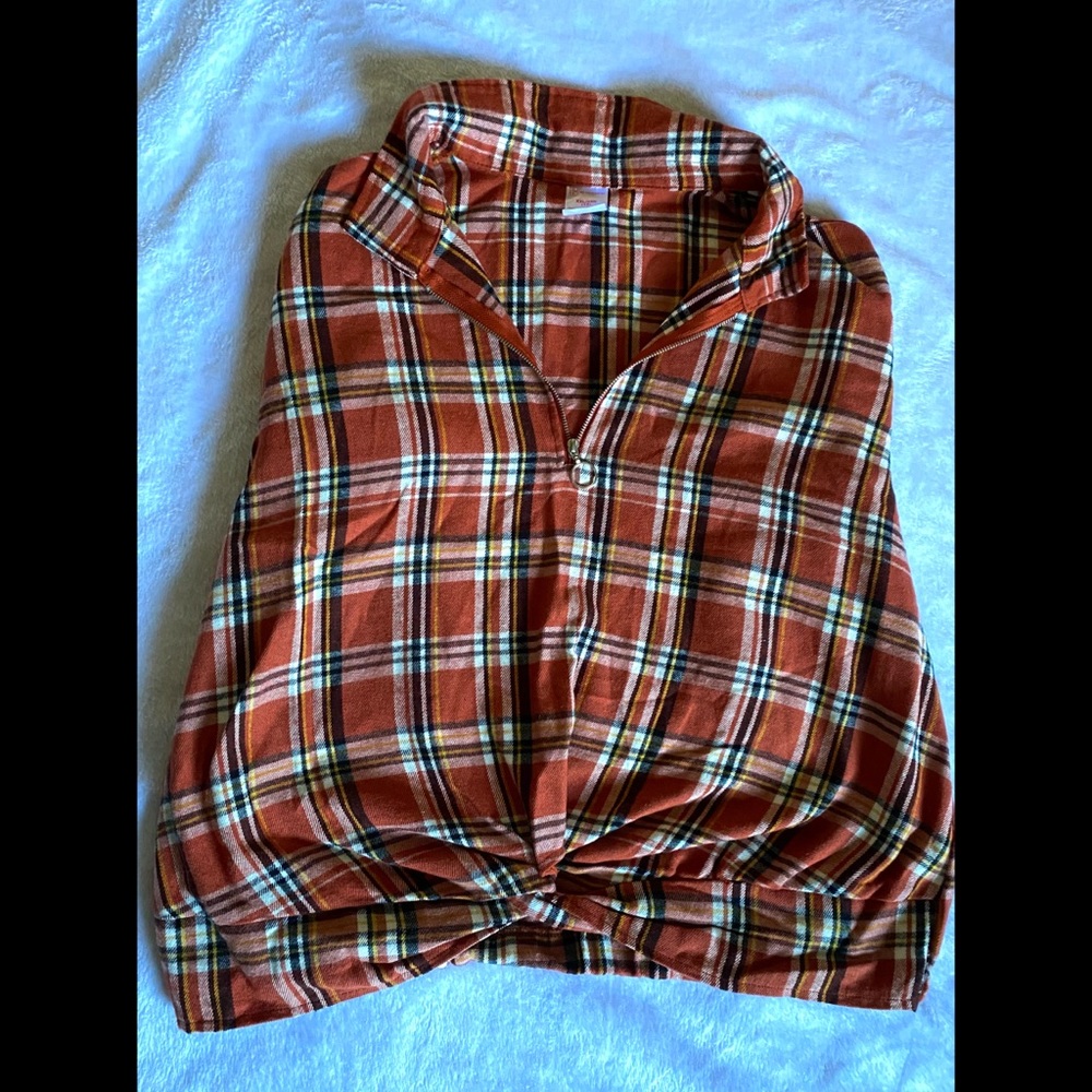 Shirt - Picture 2 of 2